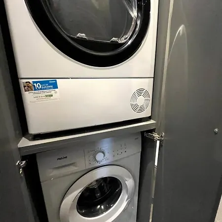 Chic 1br Location Newly Refurbished Apartment *